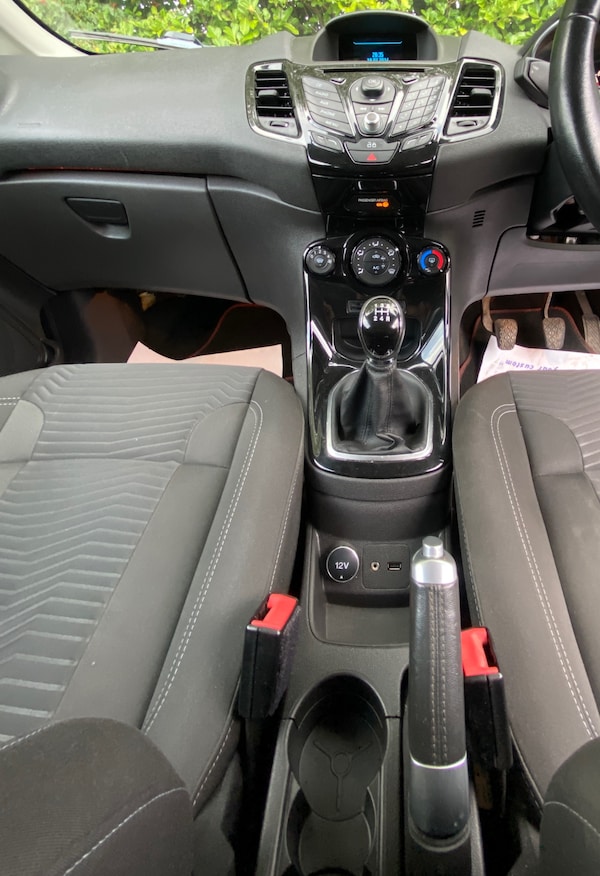Used Ford Fiesta 2013 for sale - 74242264: Photo 9