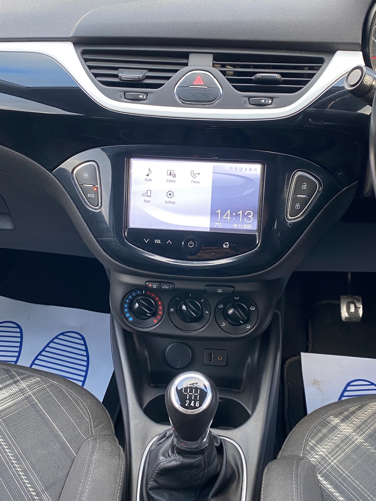 Used Vauxhall Corsa 2016 for sale - 76626444: Photo 17