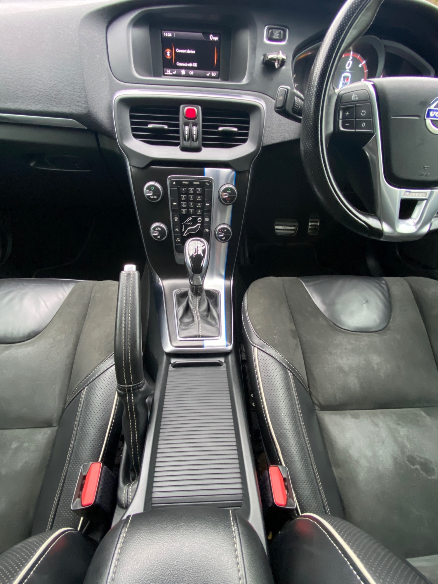 Used Volvo V40 2014 for sale - 76544383: Photo 13