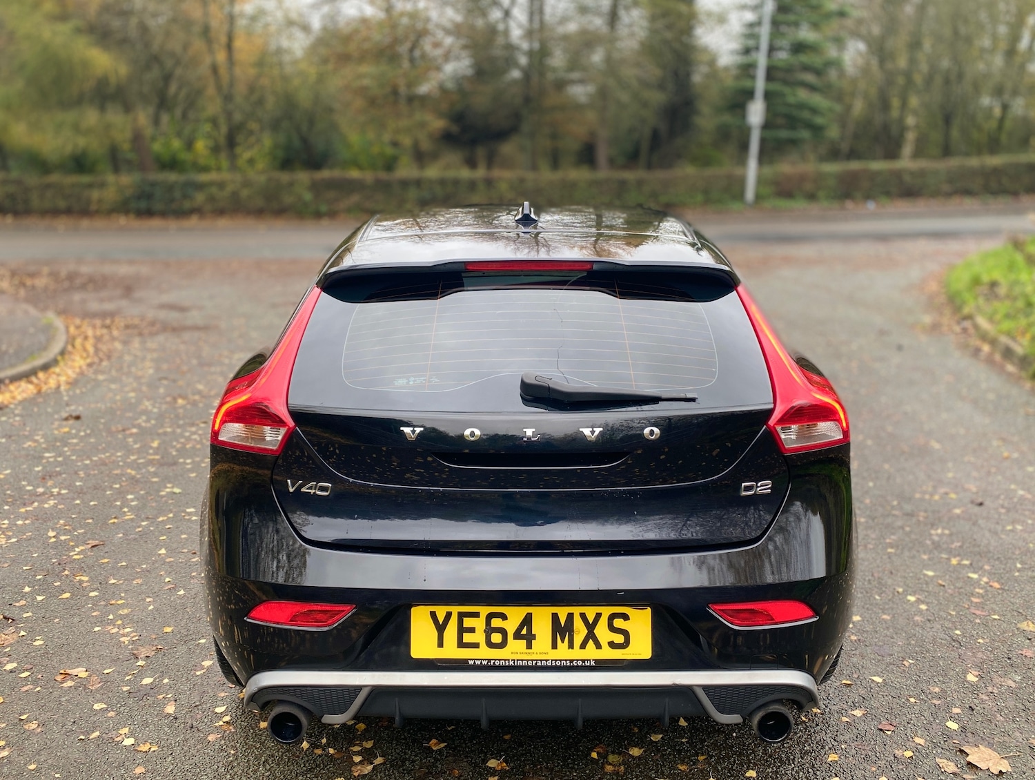 Used Volvo V40 2014 for sale - 76544383: Photo 4