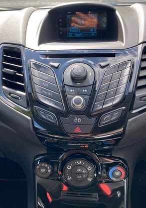 Used Ford Fiesta 2013 for sale - 77147743: Photo 14