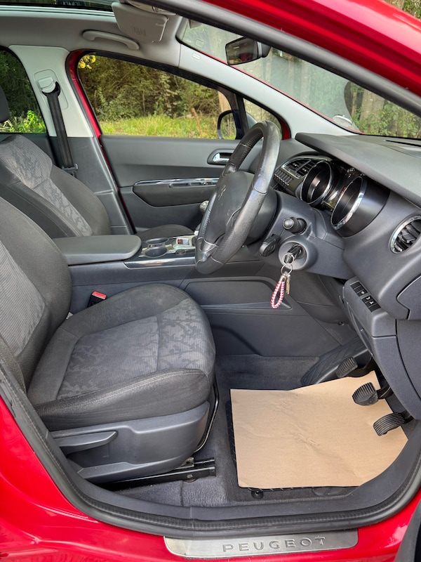 Used Peugeot 3008 2010 for sale - 76206285: Photo 14