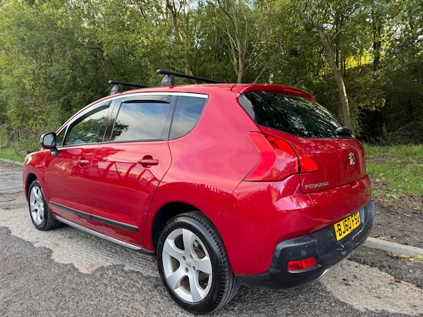 Used Peugeot 3008 2010 for sale - 76206285: Photo 6