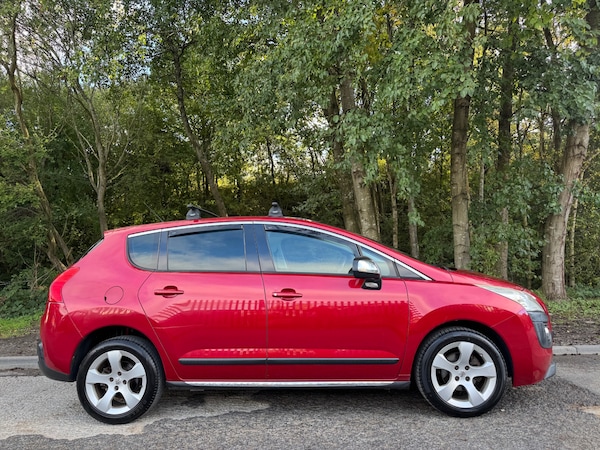 Used Peugeot 3008 2010 for sale - 76206285: Photo 8