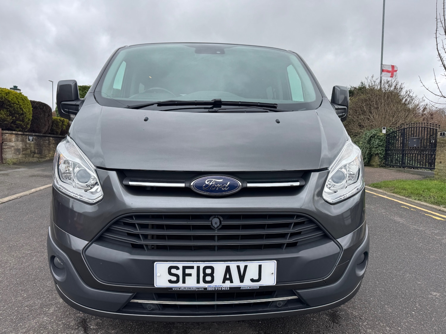 Used Ford Tourneo Custom 2018 for sale - 77583122: Photo 2