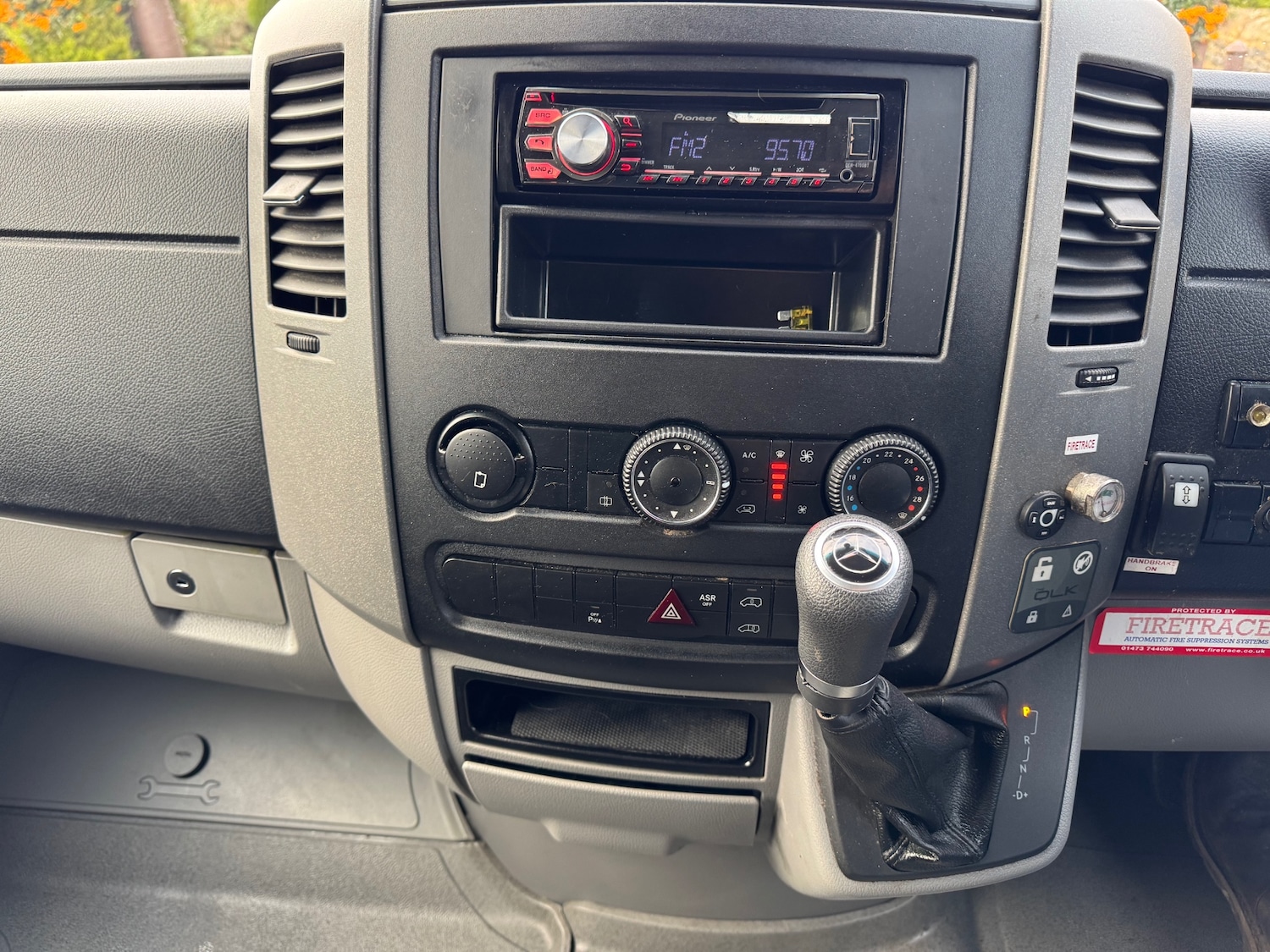 Used Mercedes-Benz Sprinter 2014 for sale - 77077877: Photo 11