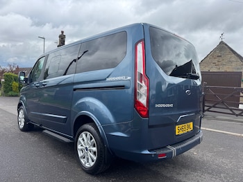 Used Ford Tourneo Custom 2019 for sale - 78692032: Photo