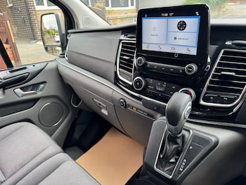 Used Ford Tourneo Custom 2019 for sale - 79296899: Photo