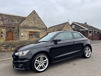 Used Audi A1 2011 for sale - 77691943: Photo