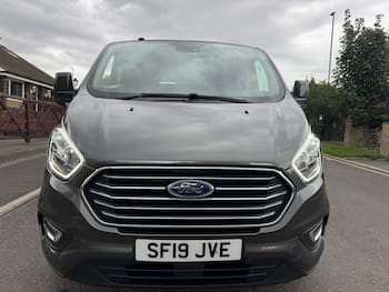 Used Ford Tourneo Custom 2019 for sale - 79717294: Photo