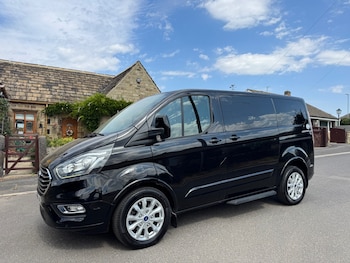 Used Ford Tourneo Custom 2019 for sale - 79519818: Photo
