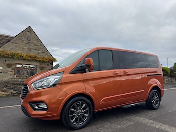 Used Ford Tourneo Custom 2018 for sale - 76557135: Photo