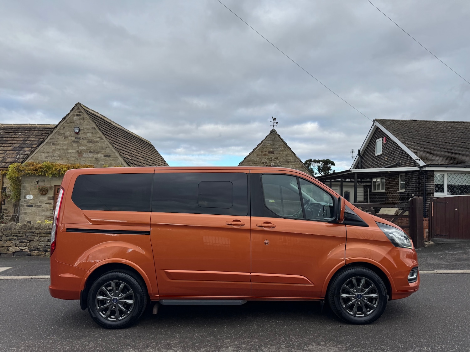 Used Ford Tourneo Custom 2018 for sale - 76557135: Photo 3