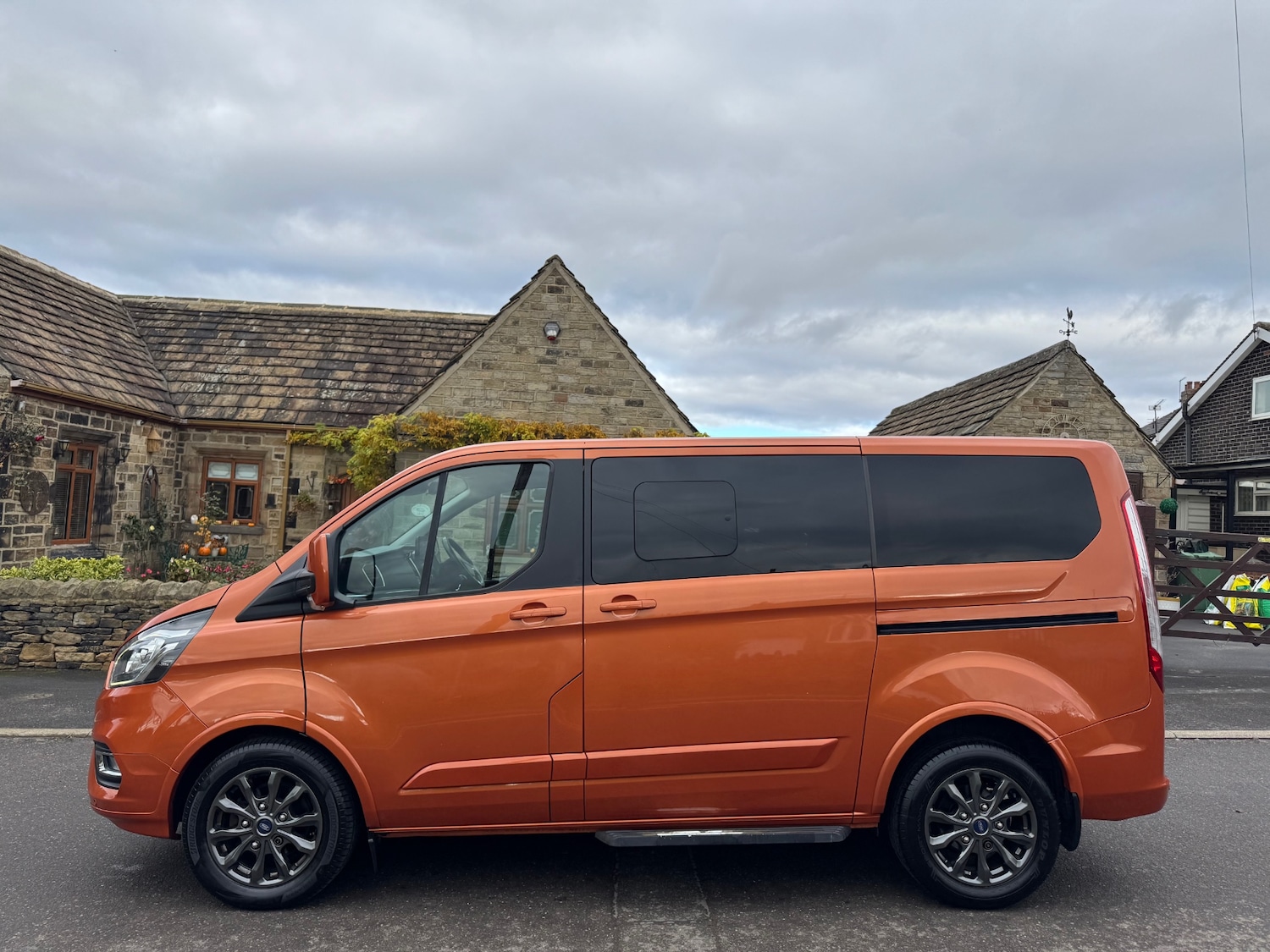 Used Ford Tourneo Custom 2018 for sale - 76557135: Photo 6