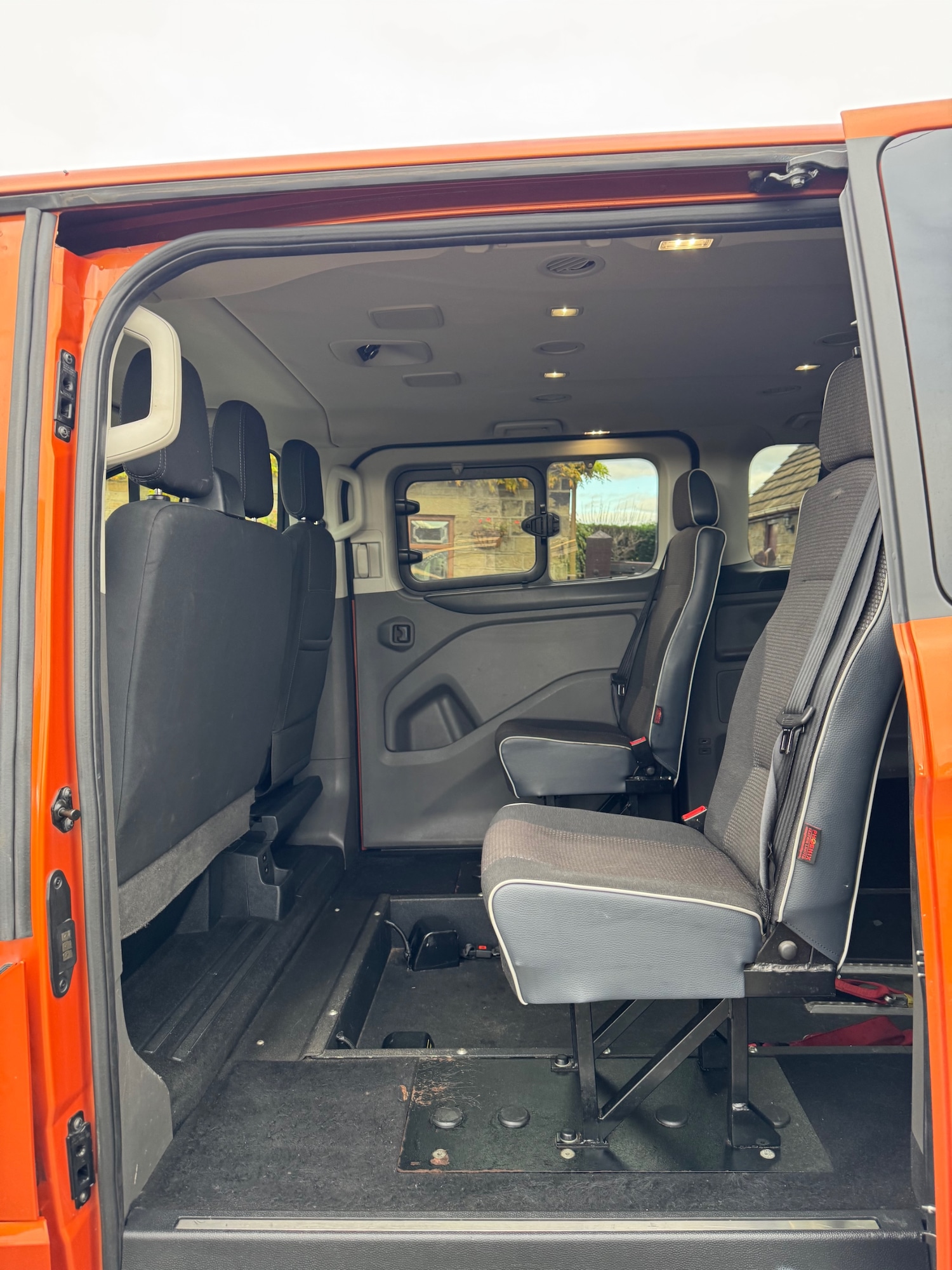 Used Ford Tourneo Custom 2018 for sale - 76557135: Photo 9