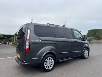 Used Ford Tourneo Custom 2018 for sale - 78389209: Photo