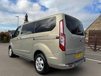 Used Ford Tourneo Custom 2017 for sale - 76197333: Photo