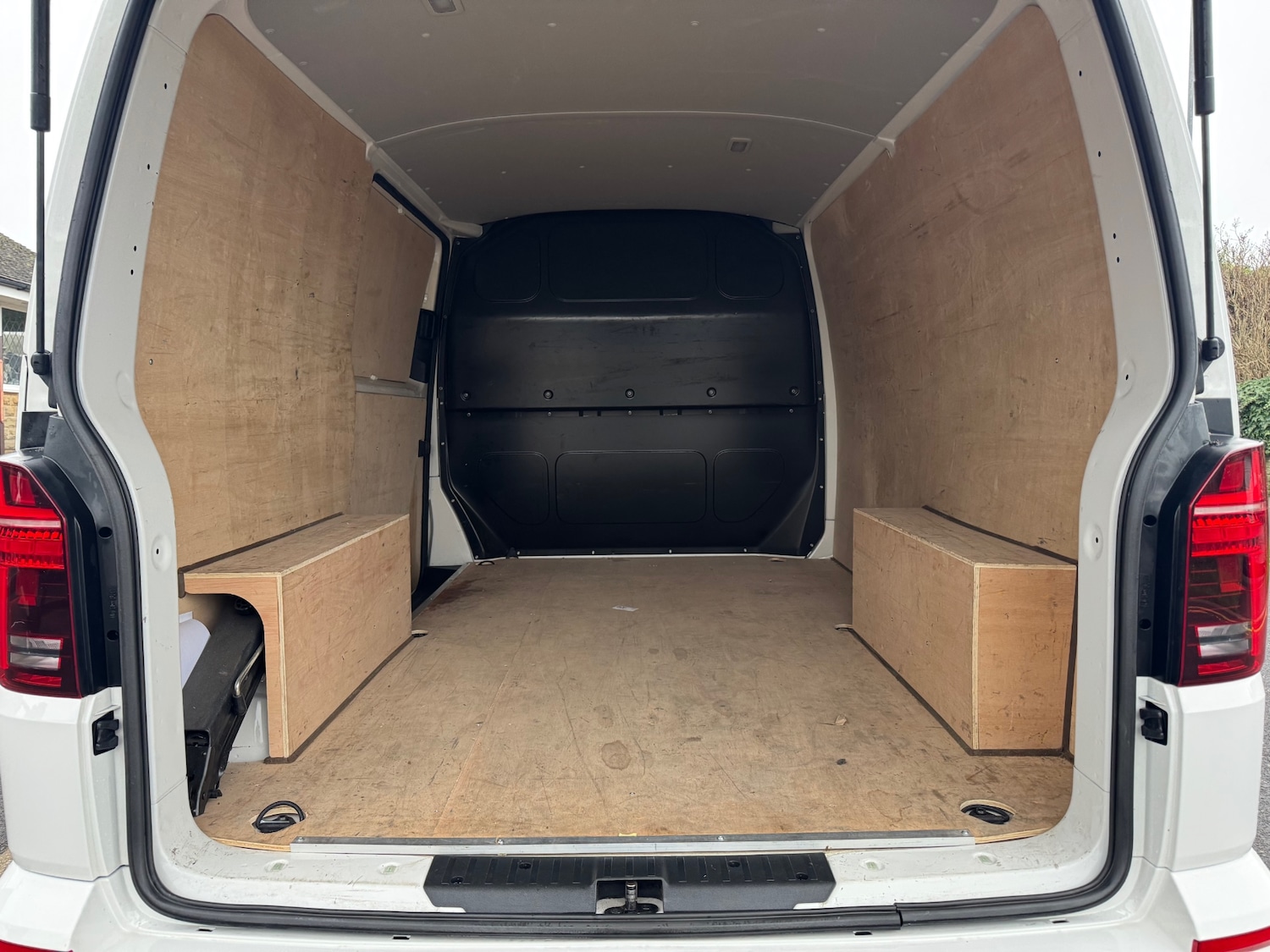 Used Volkswagen Transporter 2024 for sale - 77025714: Photo 13