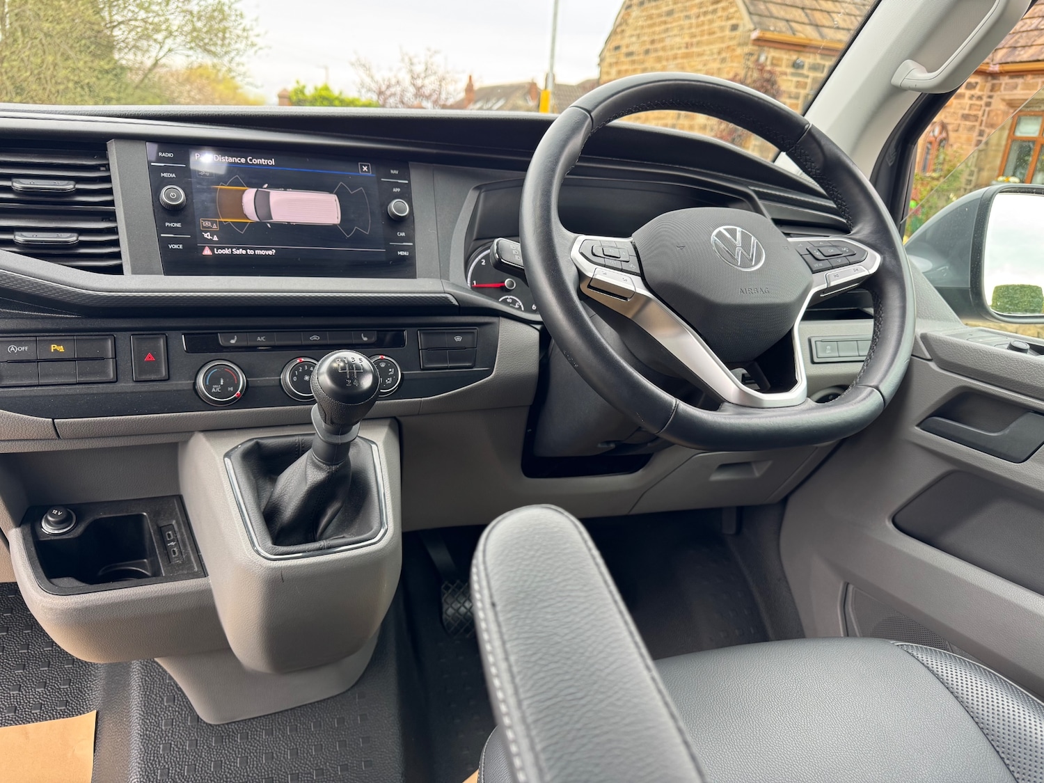 Used Volkswagen Transporter 2024 for sale - 78175861: Photo 14