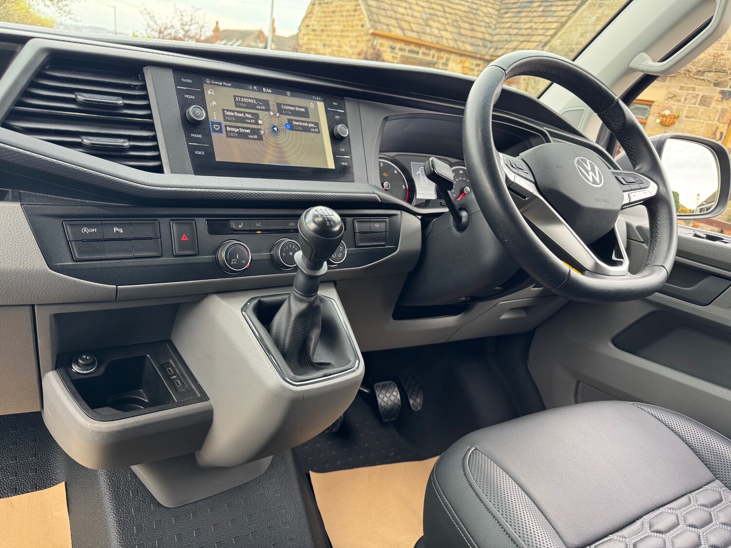 Used Volkswagen Transporter 2024 for sale - 78175861: Photo 21