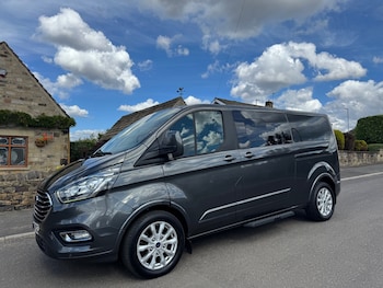 Used Ford Tourneo Custom 2018 for sale - 75925338: Photo