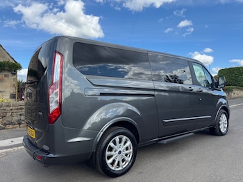 Used Ford Tourneo Custom 2018 for sale - 75925338: Photo