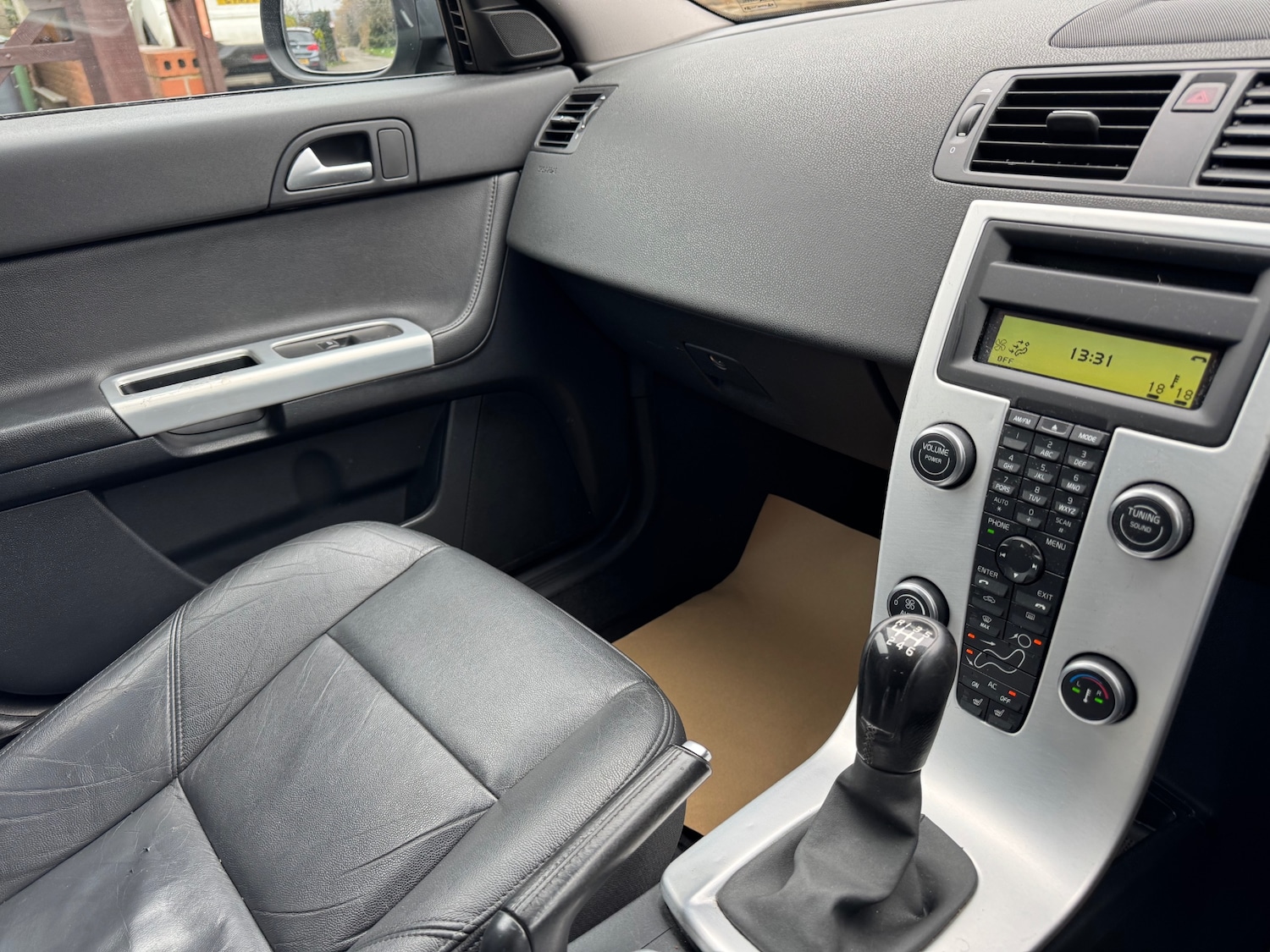 Used Volvo V50 2012 for sale - 77804943: Photo 12