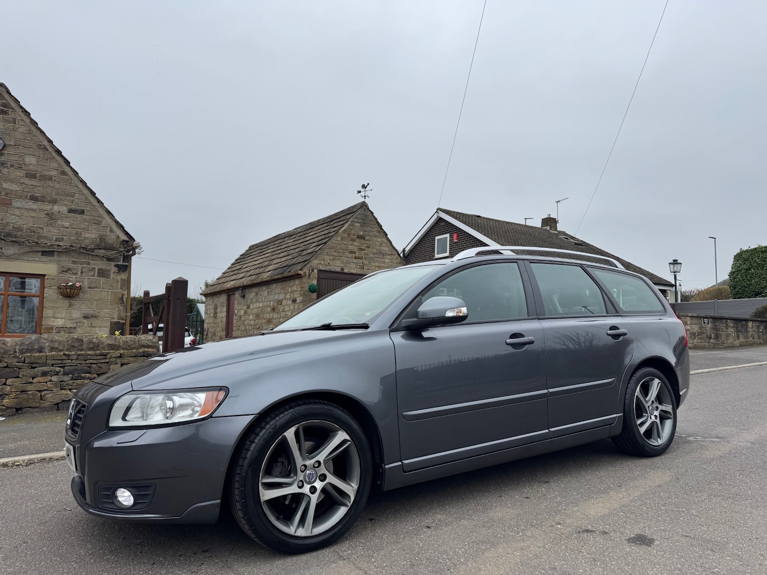 Used Volvo V50 2012 for sale - 77804943: Photo 3
