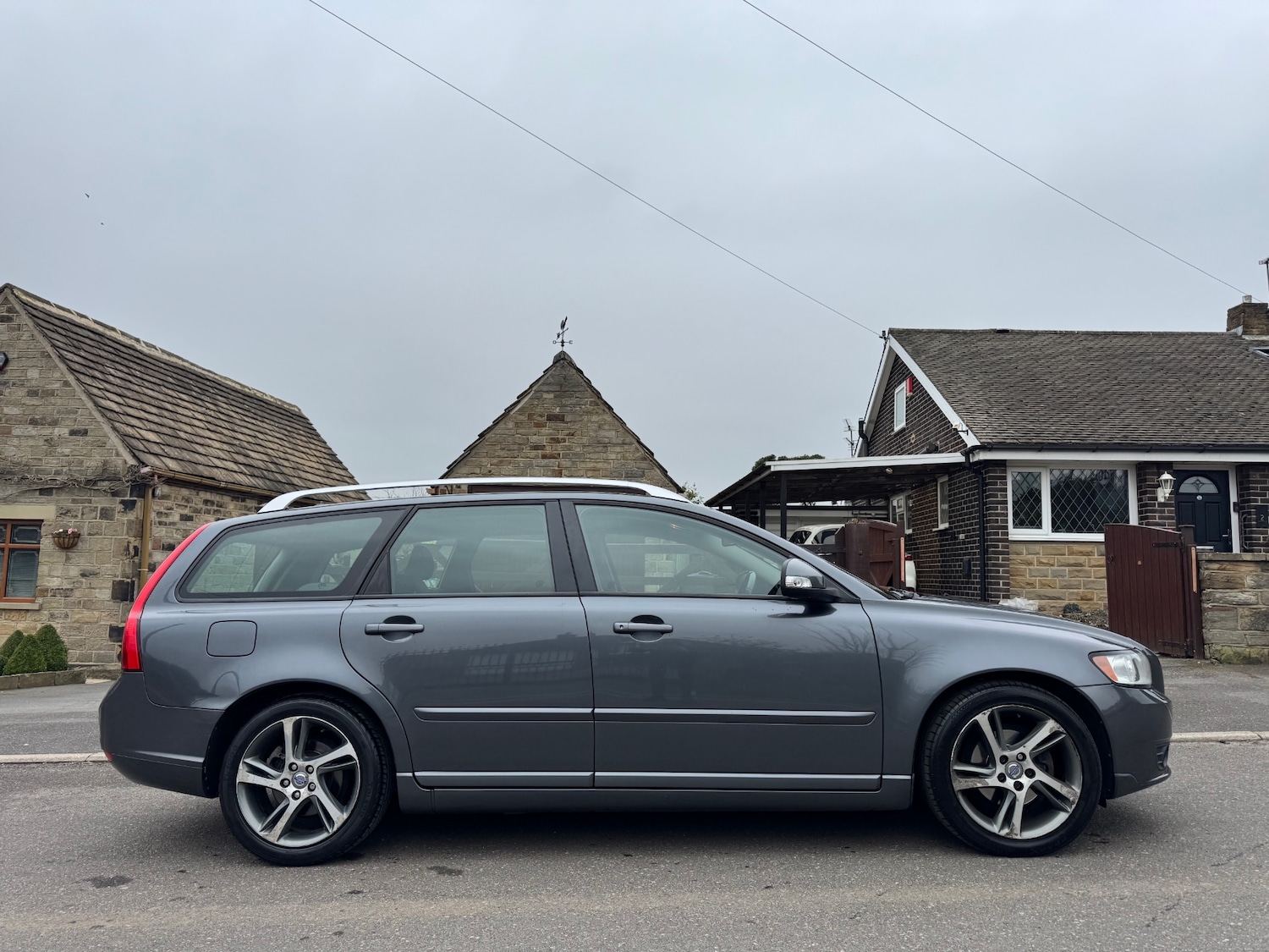 Used Volvo V50 2012 for sale - 77804943: Photo 4