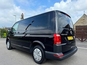 Used Volkswagen Transporter 2017 for sale - 75355078: Photo