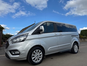 Used Ford Tourneo Custom 2022 for sale - 76131054: Photo