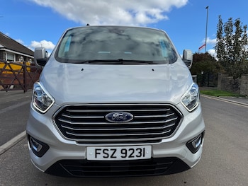 Used Ford Tourneo Custom 2022 for sale - 76131054: Photo