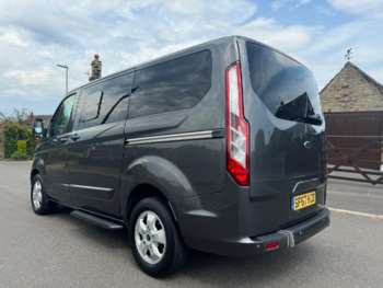 Used Ford Tourneo Custom 2017 for sale - 75032850: Photo