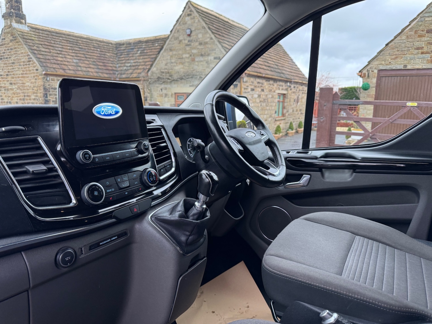 Used Ford Tourneo Custom 2018 for sale - 77494513: Photo 9