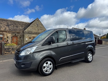 Used Ford Tourneo Custom 2018 for sale - 78094792: Photo