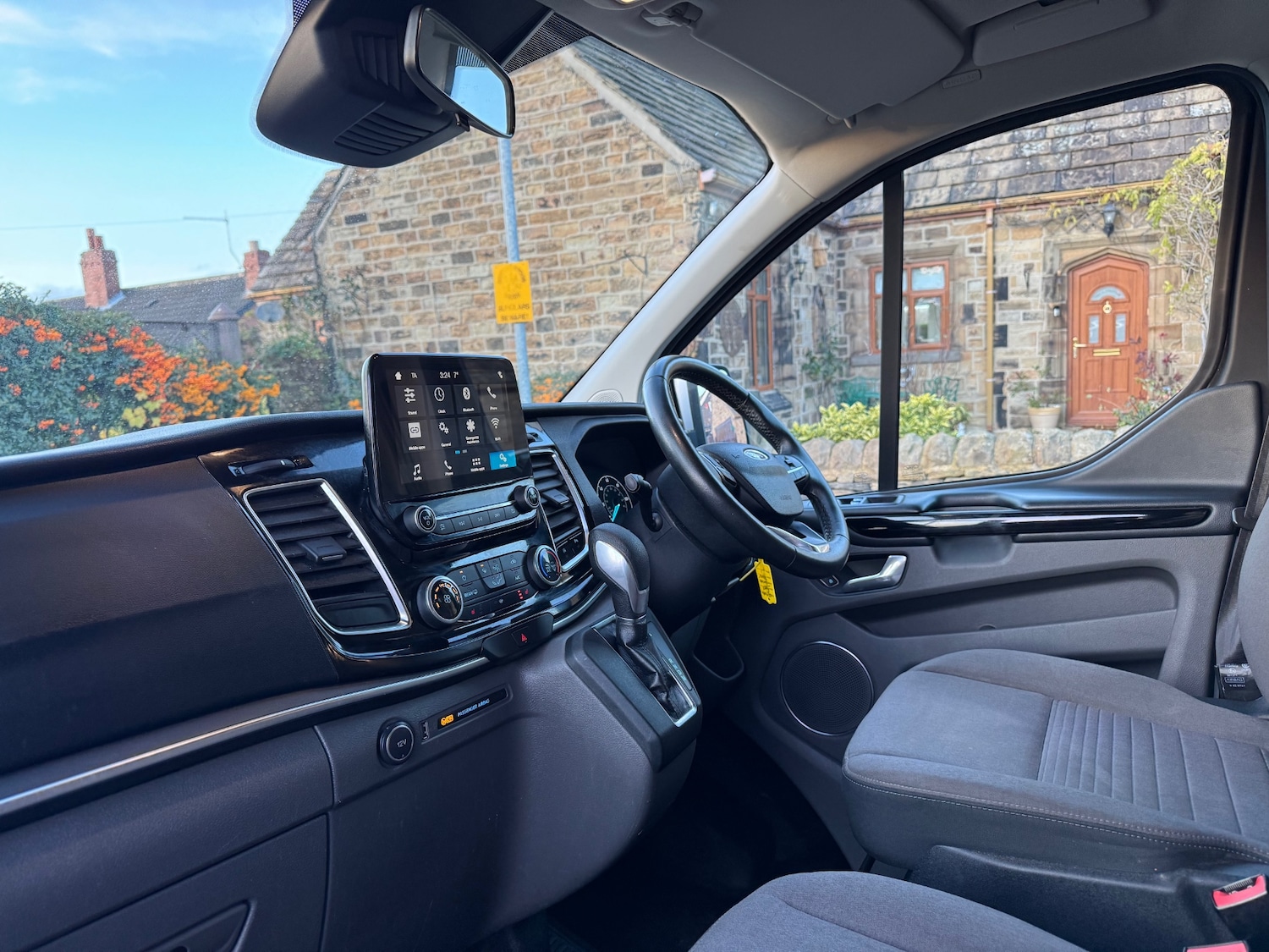 Used Ford Tourneo Custom 2019 for sale - 76780540: Photo 14