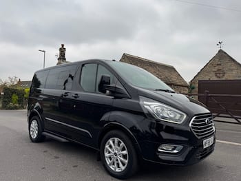 Used Ford Tourneo Custom 2018 for sale - 79650030: Photo
