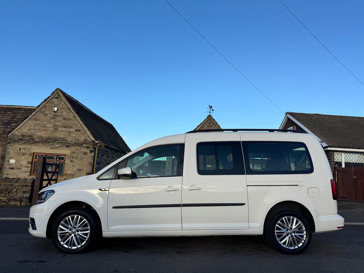 Used Volkswagen Caddy Maxi Life 2016 for sale - 77005661: Photo 5