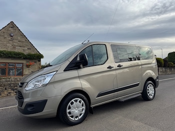 Used Ford Tourneo Custom 2017 for sale - 75848154: Photo