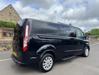 Used Ford Tourneo Custom 2023 for sale - 78804741: Photo