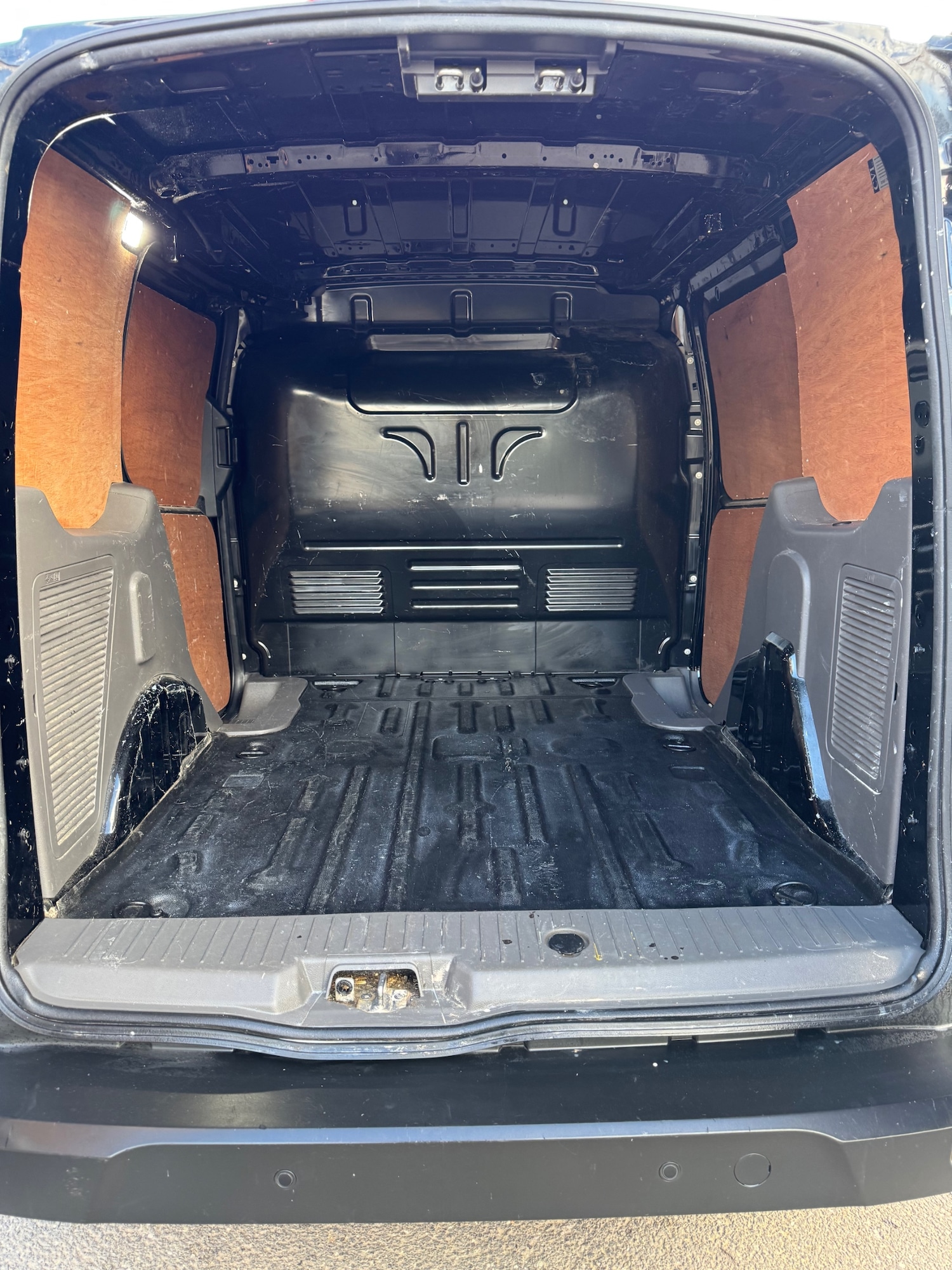 Used Ford Transit Connect 2019 for sale - 76466601: Photo 11