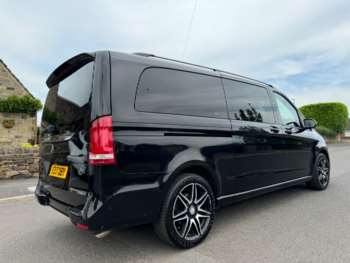 Used Mercedes-Benz V-Class 2017 for sale - 75032794: Photo