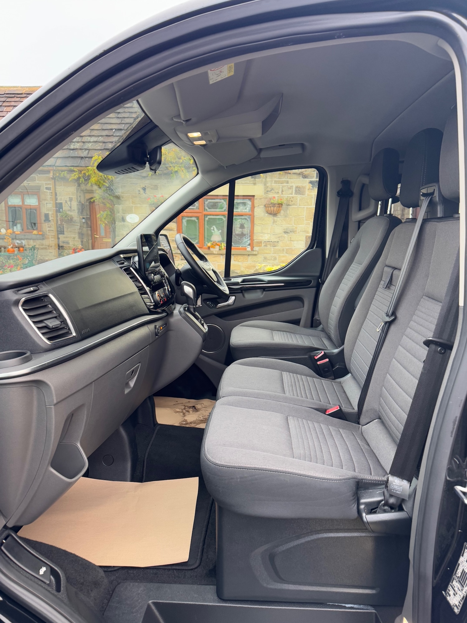 Used Ford Tourneo Custom 2019 for sale - 76615936: Photo 12