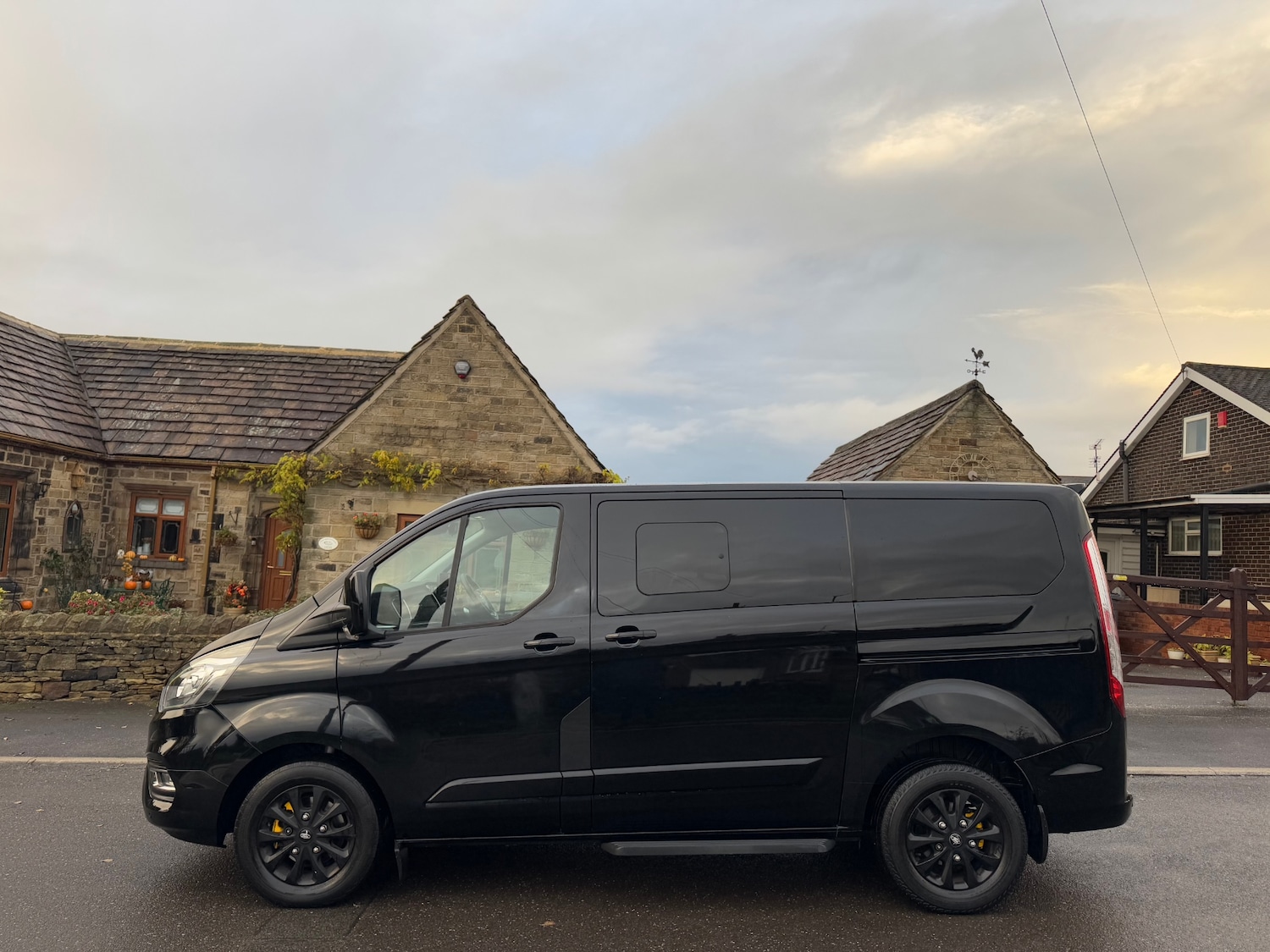 Used Ford Tourneo Custom 2019 for sale - 76615936: Photo 3