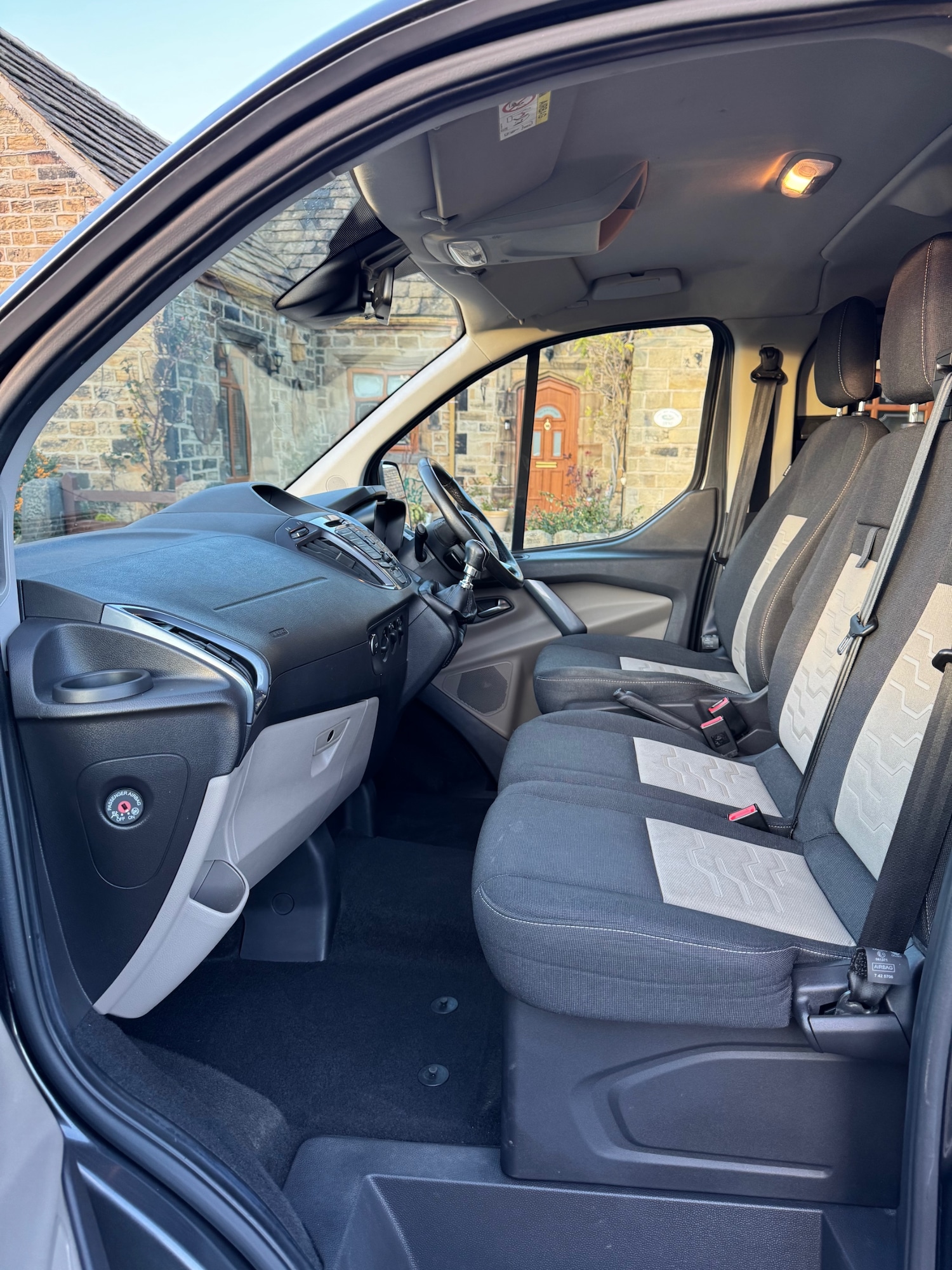 Used Ford Tourneo Custom 2018 for sale - 76780478: Photo 15
