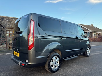 Used Ford Tourneo Custom 2018 for sale - 76780478: Photo