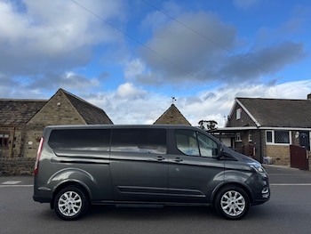 Used Ford Tourneo Custom 2018 for sale - 77878379: Photo