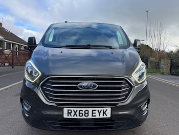 Used Ford Tourneo Custom 2018 for sale - 77878379: Photo