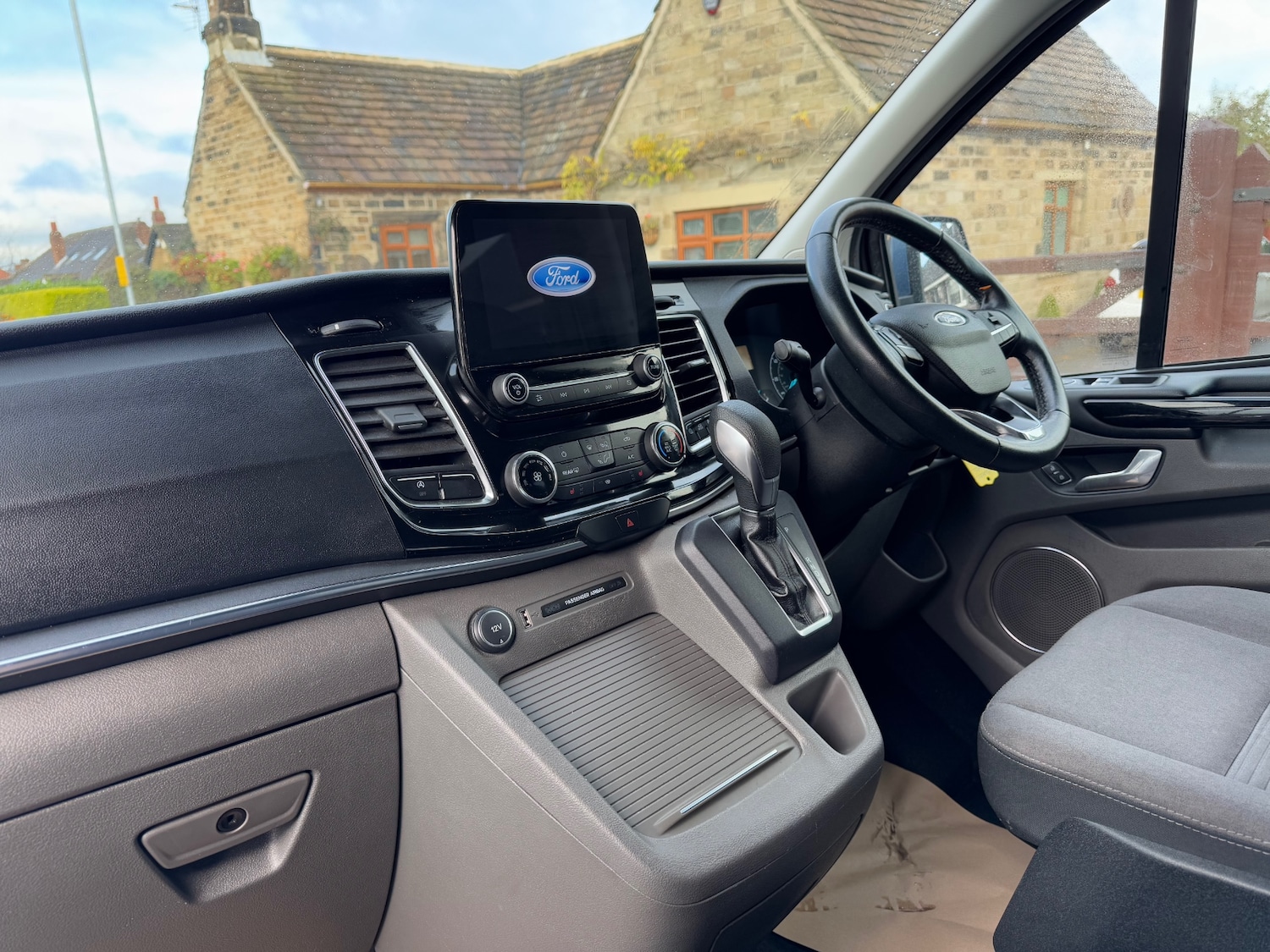 Used Ford Tourneo Custom 2020 for sale - 76684548: Photo 10