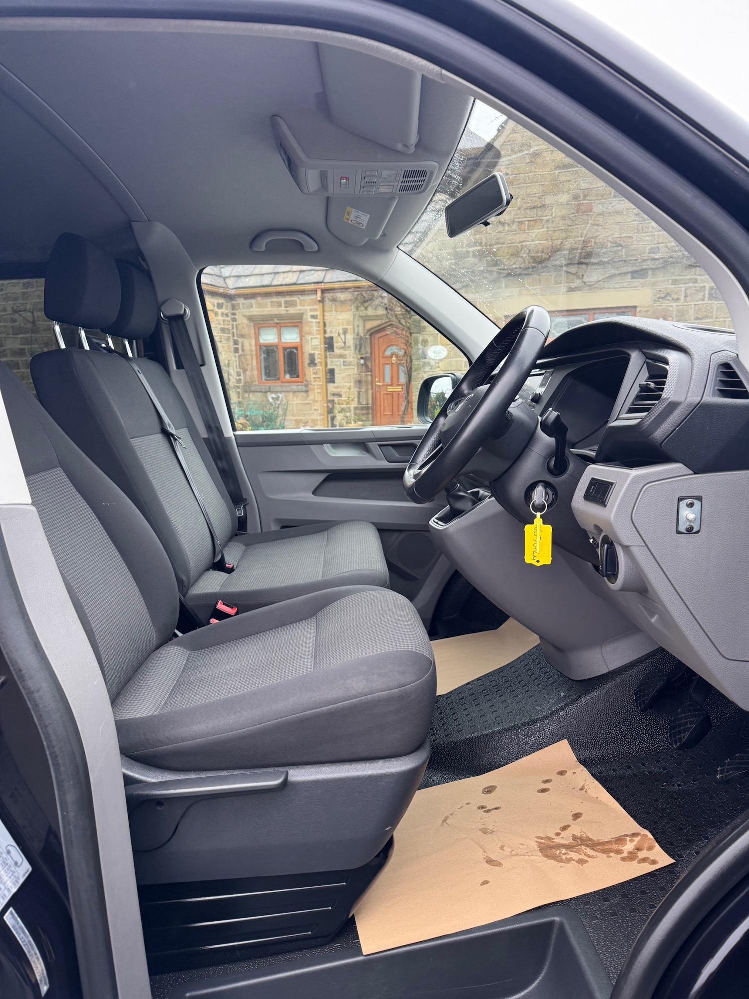 Used Volkswagen Transporter 2020 for sale - 77536117: Photo 8